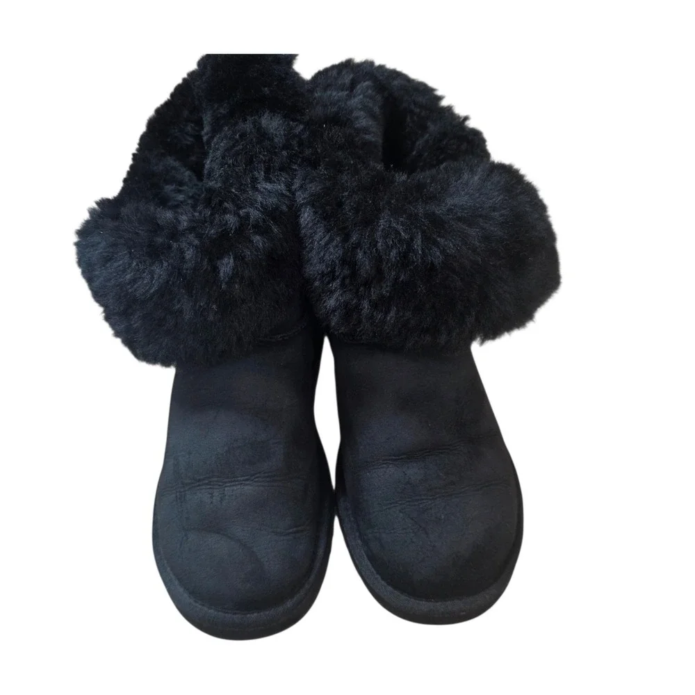 UGG authentic classic